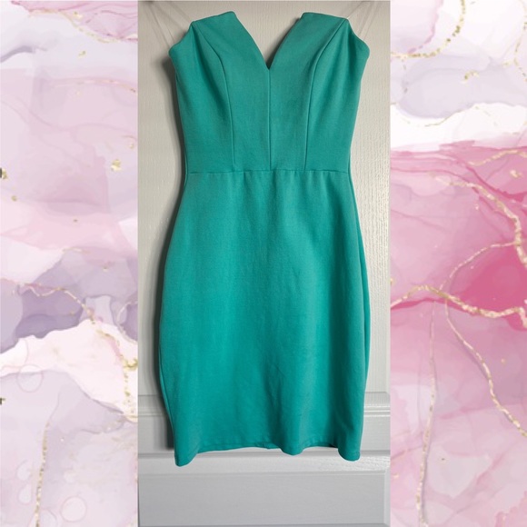 Lulu’s | Strapless Mint Dress - Picture 3 of 12